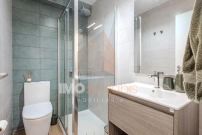 Apartamento T3 para Venda em Romeira e Várzea