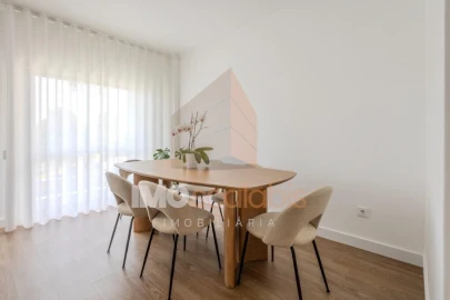 Apartamento T3 para Venda em Romeira e Várzea