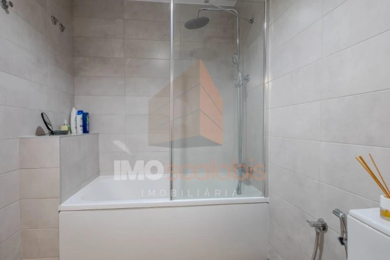 Apartamento T3 para Venda em Romeira e Várzea Foto 16