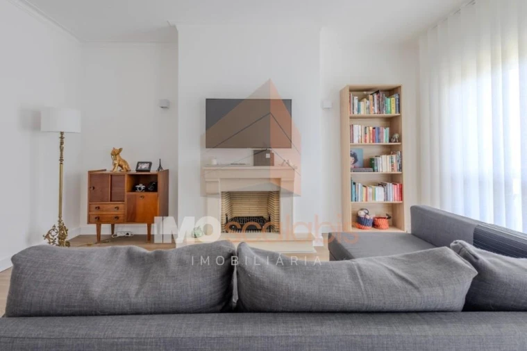 Apartamento T3 para Venda em Romeira e Várzea Foto 4