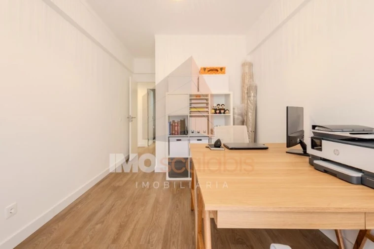 Apartamento T3 para Venda em Romeira e Várzea Foto 8