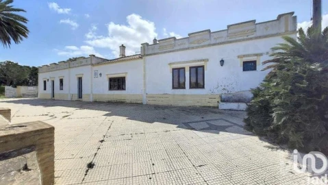 Quinta T4 para Venda em Alcantarilha e Pêra