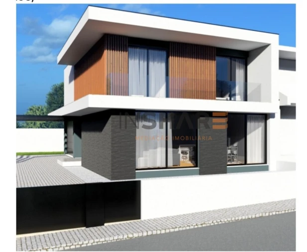 Moradia T4 para Venda em Palmeira Foto 15