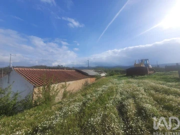Quinta T2 para Venda em São Teotónio