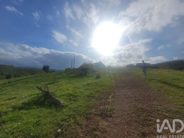 Quinta T2 para Venda em São Teotónio