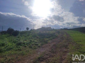 Quinta T2 para Venda em São Teotónio