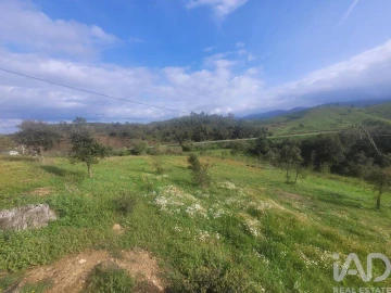 Quinta T2 para Venda em São Teotónio