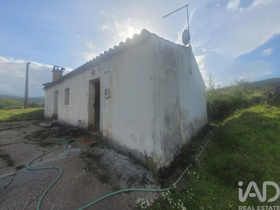 Quinta T2 para Venda em São Teotónio Foto 10