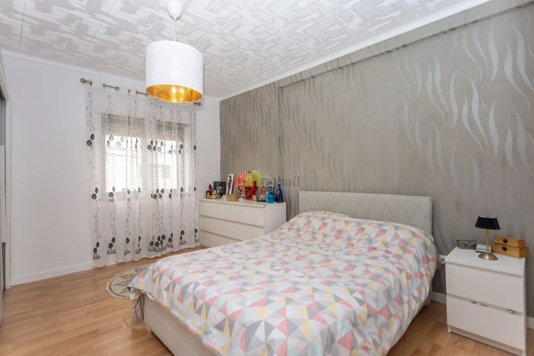 Apartamento T2 para Venda em Quinta do Conde Foto 14