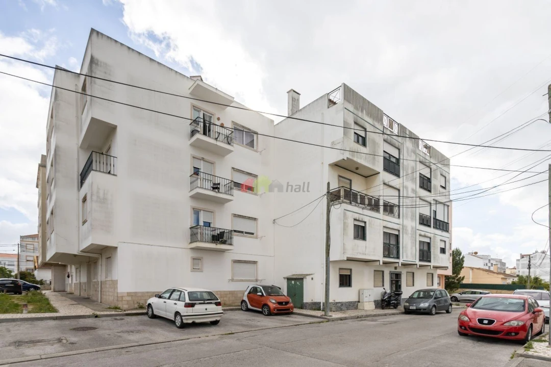 Apartamento T2 para Venda em Quinta do Conde Foto 24