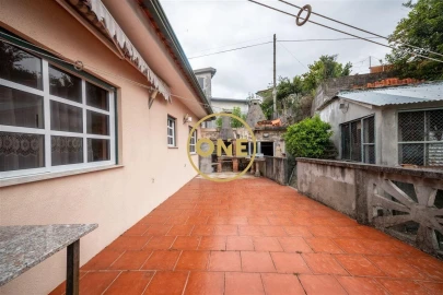 Moradia T3 para Venda em Arnoso (Santa Maria e Santa Eulália) e Sezures