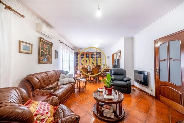 Moradia T3 para Venda em Arnoso (Santa Maria e Santa Eulália) e Sezures Foto 4