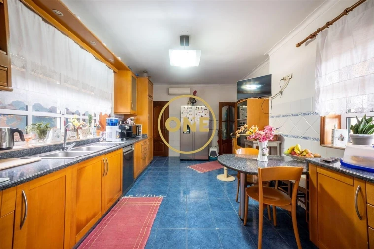 Moradia T3 para Venda em Arnoso (Santa Maria e Santa Eulália) e Sezures Foto 3