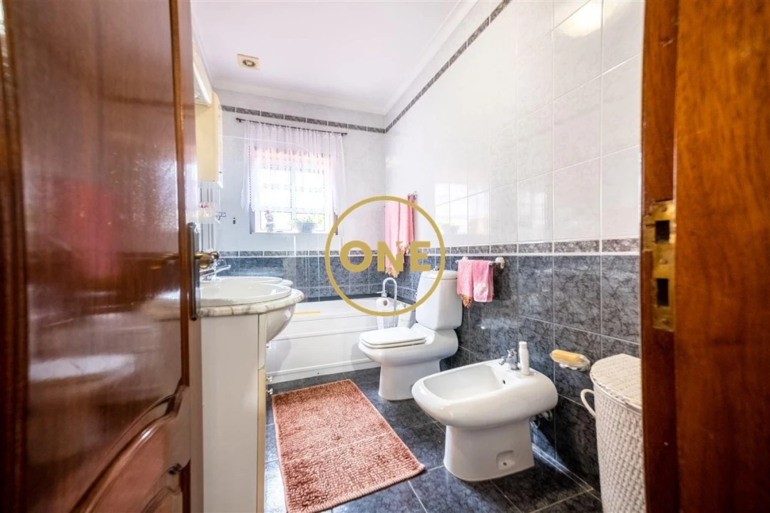 Moradia T3 para Venda em Arnoso (Santa Maria e Santa Eulália) e Sezures Foto 21