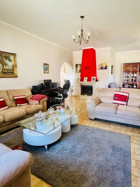 Moradia T2 para Venda em Paderne