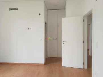 Moradia T4 para Venda em Azeitão (São Lourenço e São Simão)