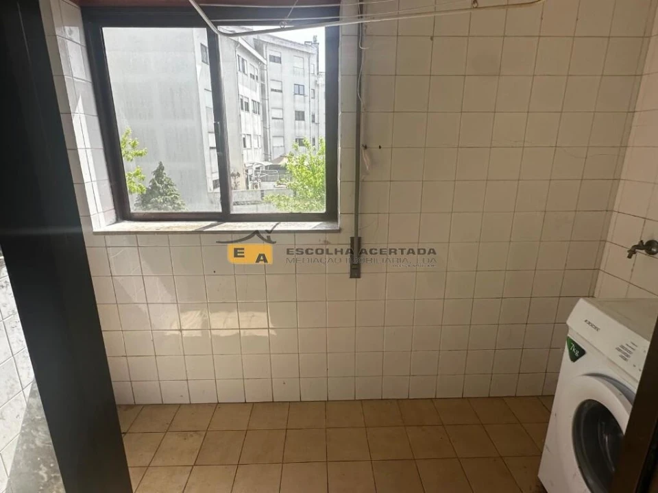 Apartamento T2 para Venda em Rio Tinto Foto 4