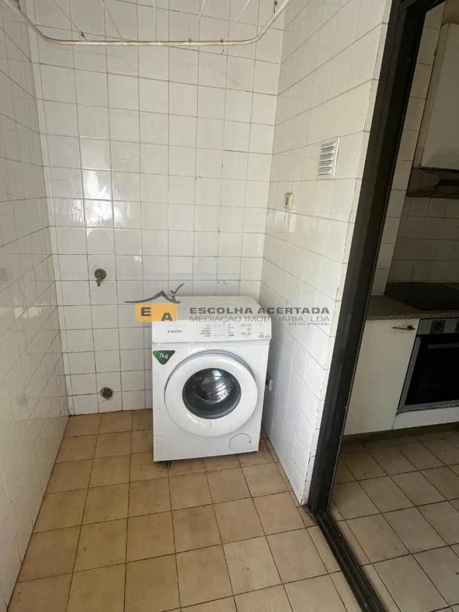 Apartamento T2 para Venda em Rio Tinto Foto 5