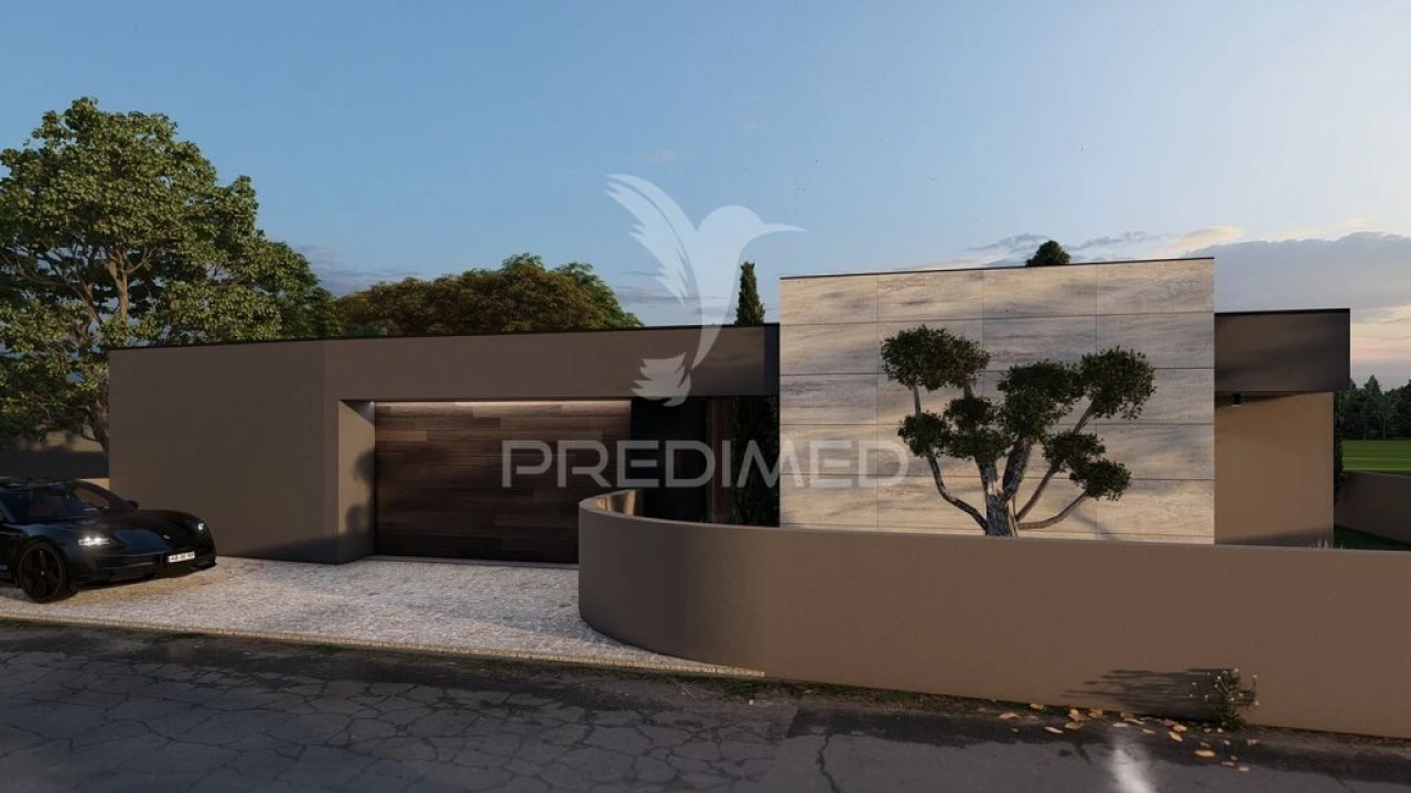 Moradia T4 para Venda em Vila de Prado Foto 9