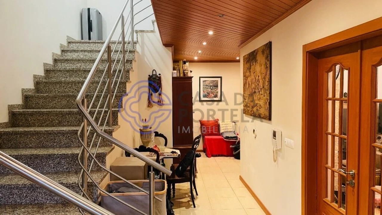 Moradia T4 para Venda em São Silvestre Foto 22