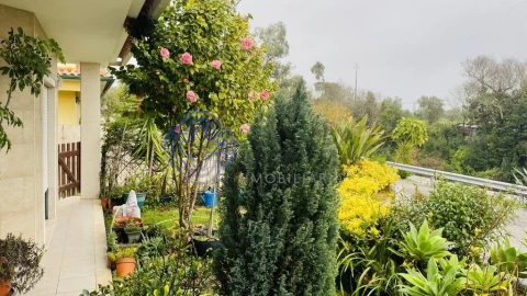 Moradia T4 para Venda em São Silvestre