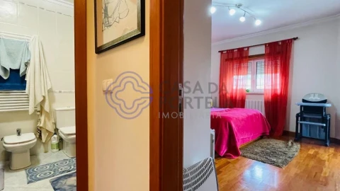 Moradia T4 para Venda em São Silvestre