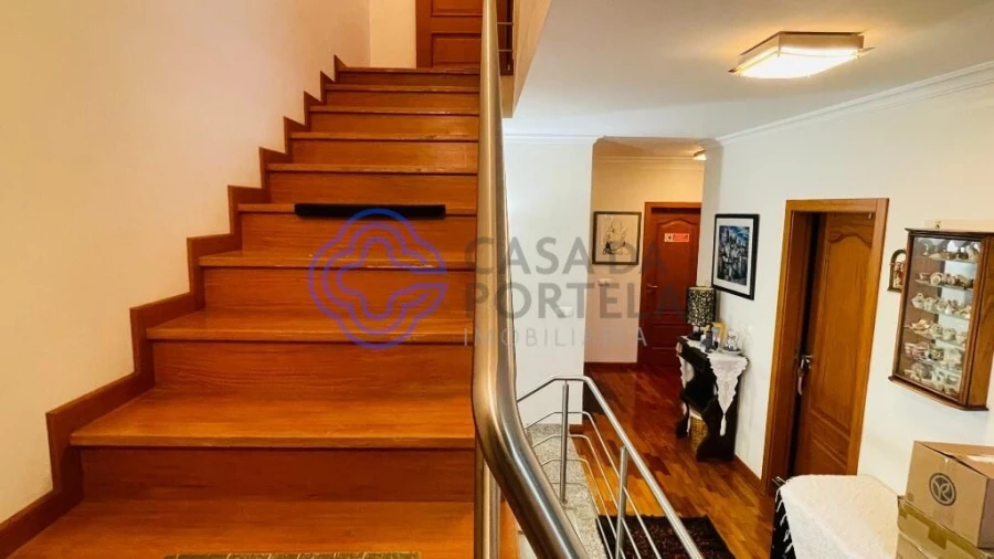 Moradia T4 para Venda em São Silvestre Foto 35