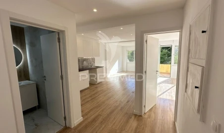 Apartamento T2 para Venda em Algueirão-Mem Martins