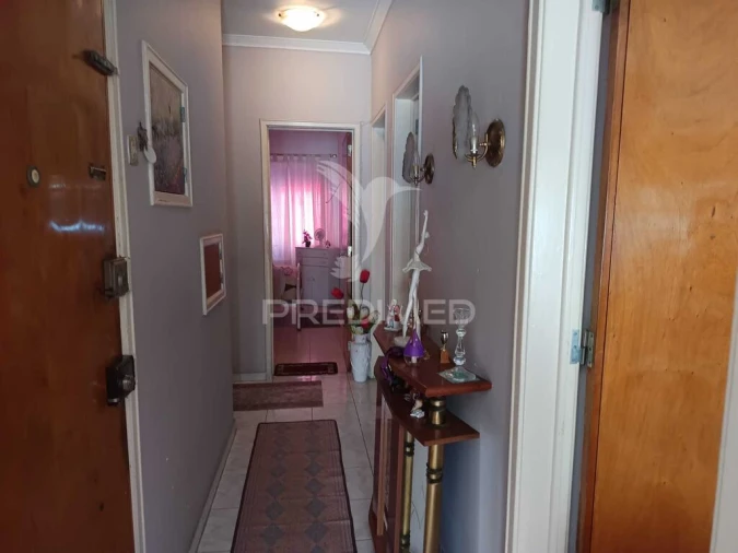 Apartamento T3 para Venda em Almada, Cova da Piedade, Pragal e Cacilhas Foto 8