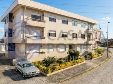 Apartamento T3 para Venda em Nogueira e Silva Escura