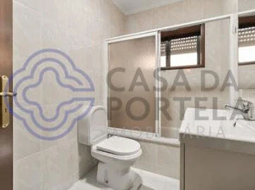 Apartamento T3 para Venda em Nogueira e Silva Escura