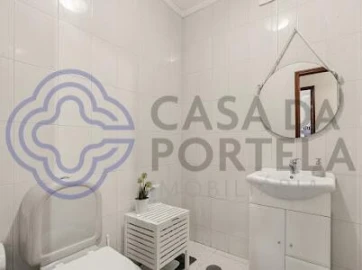 Apartamento T3 para Venda em Nogueira e Silva Escura