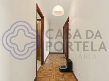 Apartamento T3 para Venda em Nogueira e Silva Escura
