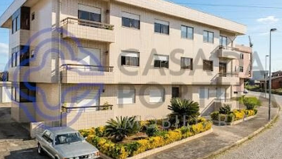 Apartamento T3 para Venda em Nogueira e Silva Escura