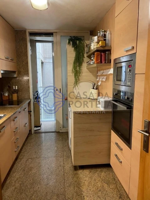 Apartamento T3 para Venda em Aldoar, Foz do Douro e Nevogilde