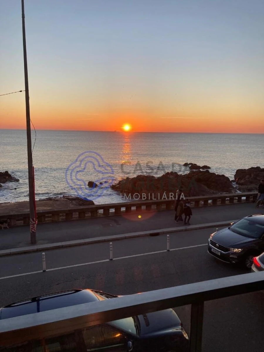 Apartamento T3 para Venda em Aldoar, Foz do Douro e Nevogilde Foto 3