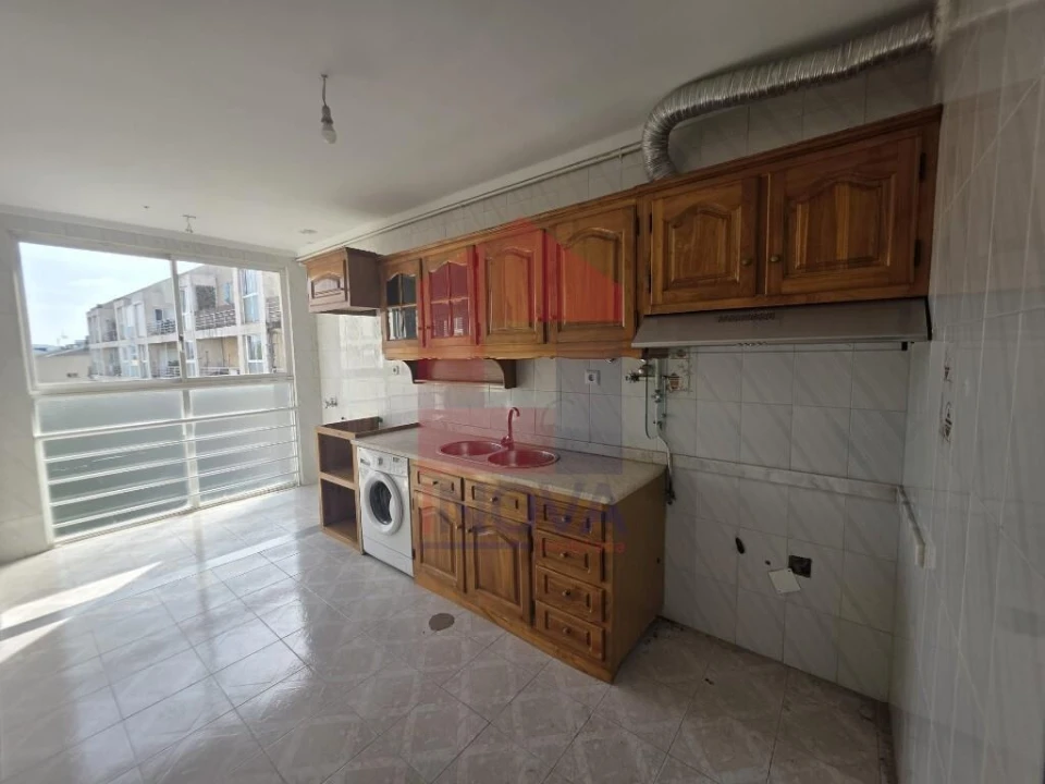 Apartamento T3 para Venda em Braga (Maximinos, Sé e Cividade) Foto 3
