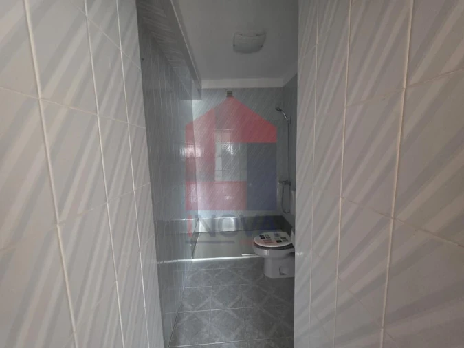 Apartamento T3 para Venda em Braga (Maximinos, Sé e Cividade) Foto 12