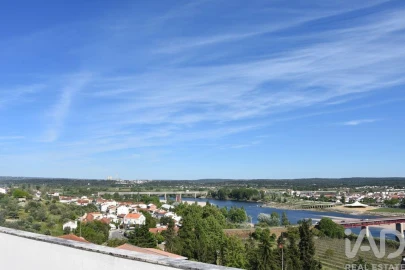 Apartamento T3 para Venda em Abrantes (São Vicente e São João) e Alferrarede