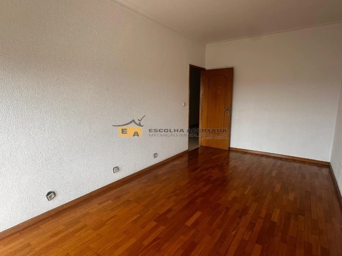 Apartamento T3 para Venda em Rio Tinto Foto 12