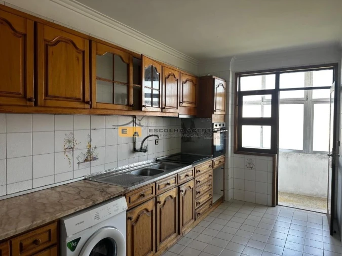 Apartamento T3 para Venda em Rio Tinto Foto 3