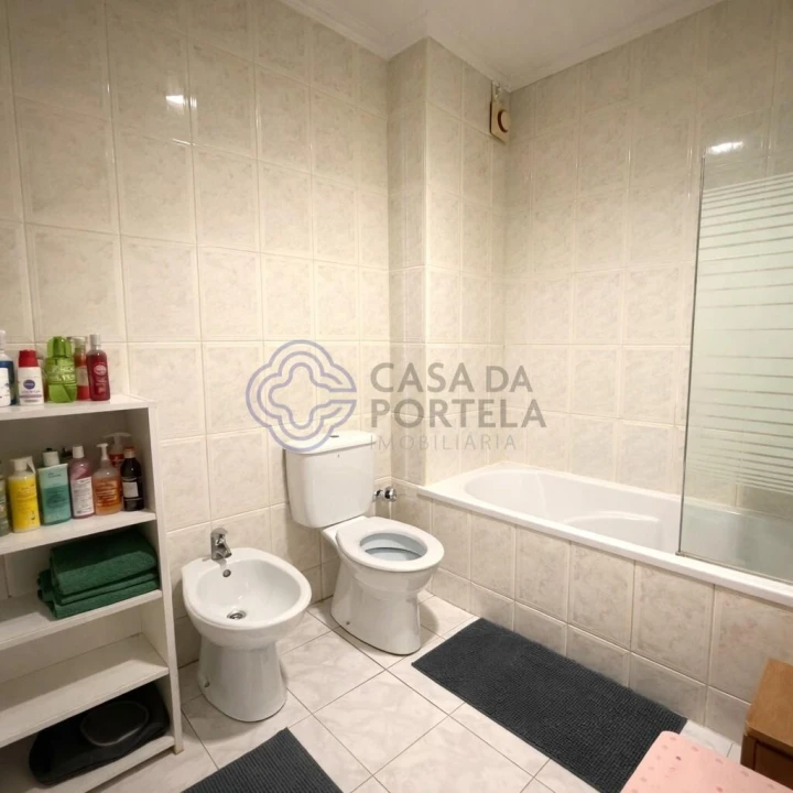 Apartamento T2 para Venda em Valongo Foto 13