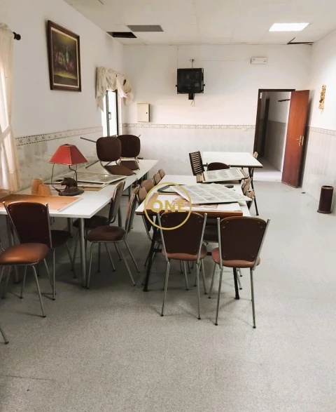 Armazém para Venda em Biscainho