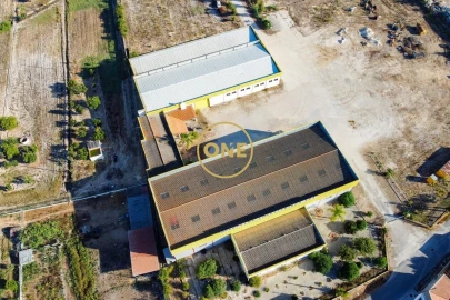 Armazém para Venda em Biscainho