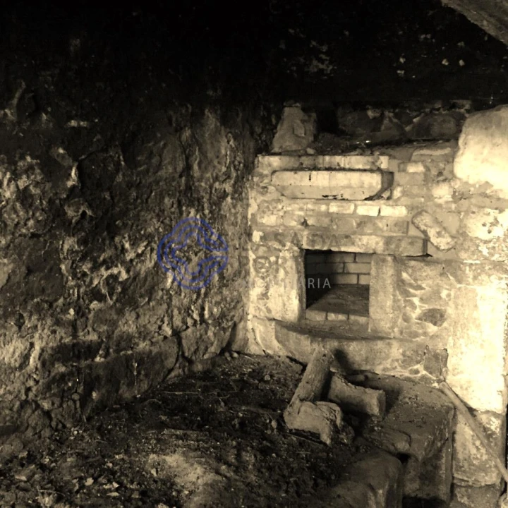 Moradia T2 para Venda em Cossourado e Linhares Foto 8