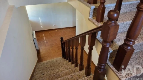 Moradia para Venda em Avo