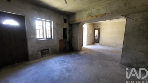 Moradia para Venda em Avo