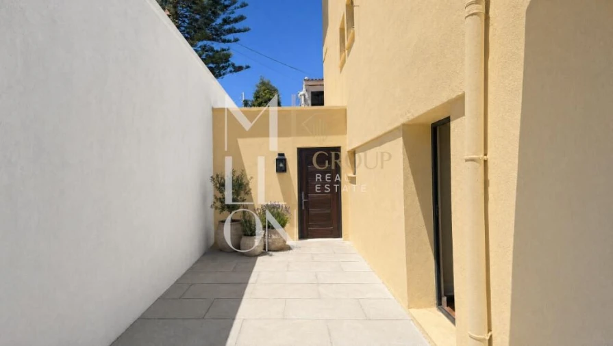 Apartamento T1 para Venda em Carcavelos e Parede Foto 2