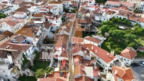 Moradia T1 para Venda em Romeira e Várzea