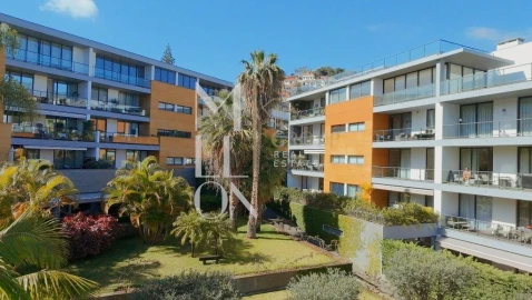 Apartamento T2 para Venda em Funchal (São Pedro)